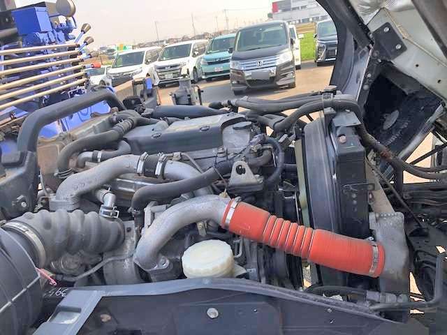 いすゞフォワードクレーン4段中型（4t）[写真15]