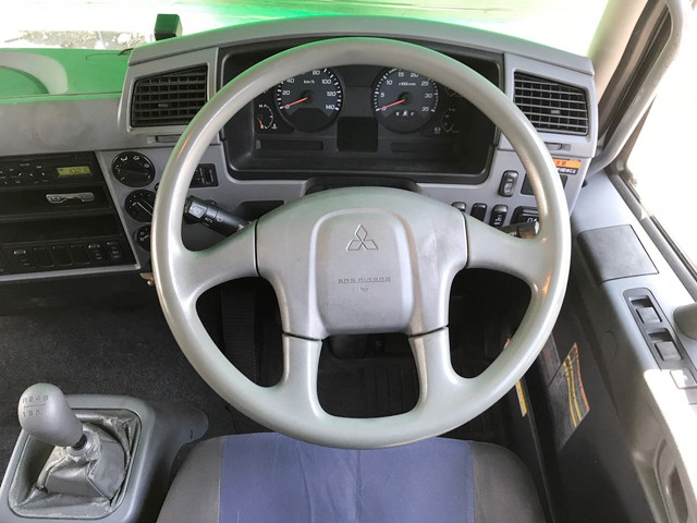 三菱ふそうファイターユニック3段中型（4t）[写真38]