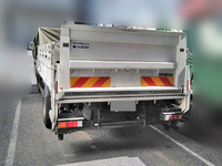 三菱ふそうキャンター平ボディ小型（2t・3t）[写真04]