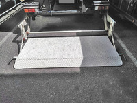 三菱ふそうキャンター平ボディ小型（2t・3t）[写真07]