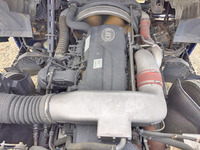 UDトラックスクオントレーラーヘッド（トラクターヘッド）大型（10t）[写真24]