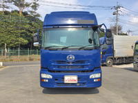 UDトラックスクオントレーラーヘッド（トラクターヘッド）大型（10t）[写真07]