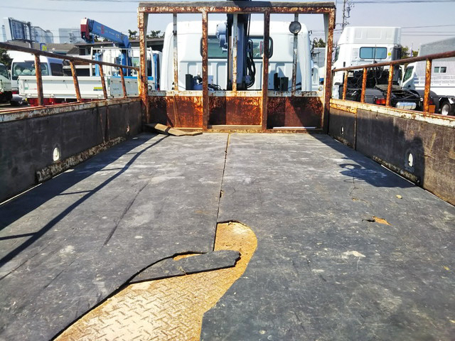 三菱ふそうキャンタークレーン4段小型（2t・3t）[写真12]