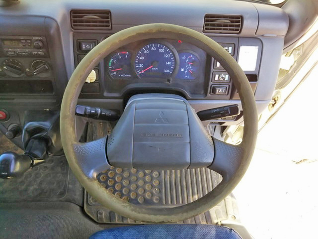 三菱ふそうキャンタークレーン4段小型（2t・3t）[写真37]