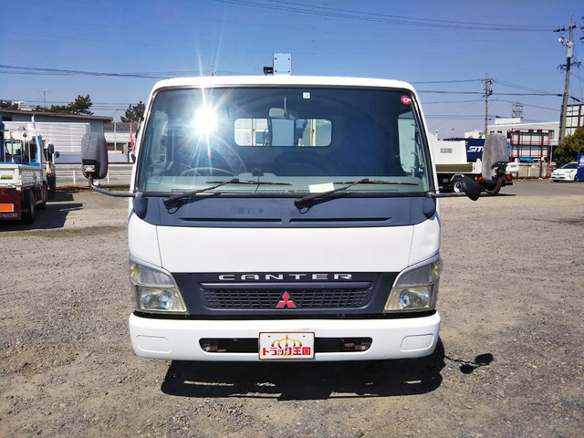 三菱ふそうキャンタークレーン4段小型（2t・3t）[写真09]