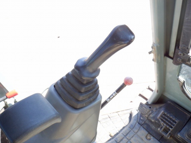 ヤンマーミニユンボ（ミニバックホー）[写真15]