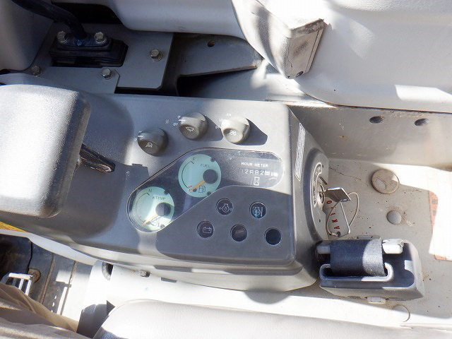 ヤンマーミニユンボ（ミニバックホー）[写真18]