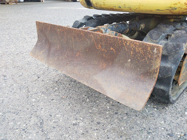 ヤンマーミニユンボ（ミニバックホー）[写真17]