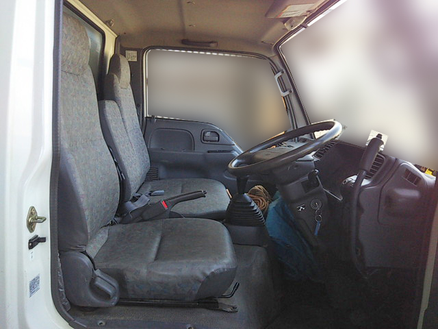 日産アトラスダンプ小型（2t・3t）[写真28]