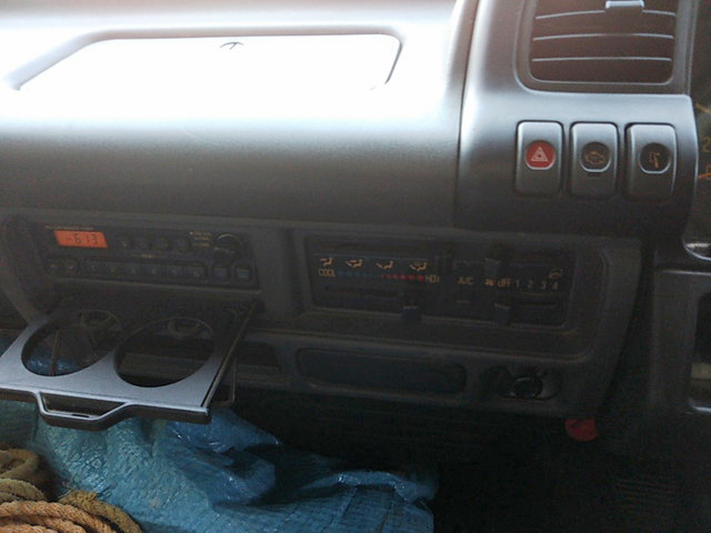 日産アトラスダンプ小型（2t・3t）[写真30]