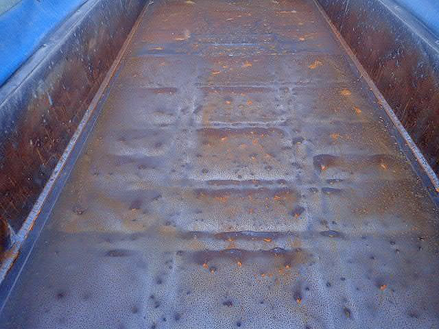 いすゞギガダンプ大型（10t）[写真11]