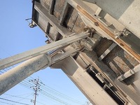 いすゞギガダンプ大型（10t）[写真16]