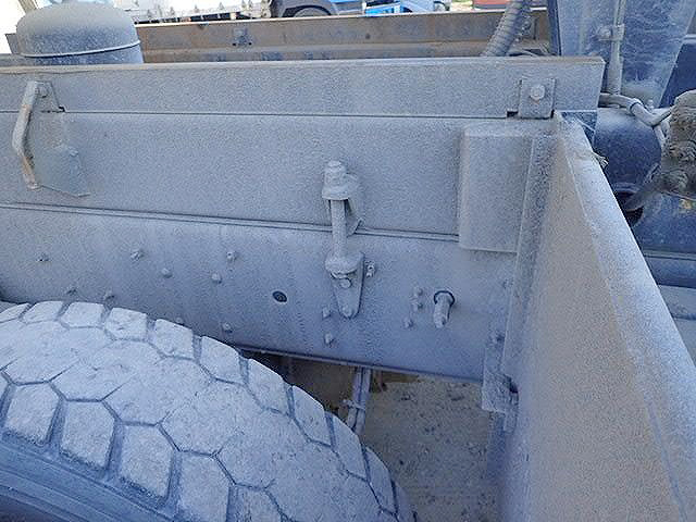 いすゞギガダンプ大型（10t）[写真22]