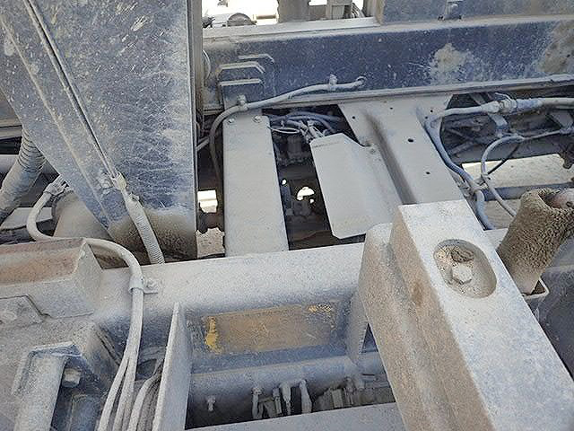 いすゞギガダンプ大型（10t）[写真24]