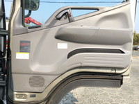 三菱ふそうキャンター平ボディ小型（2t・3t）[写真27]