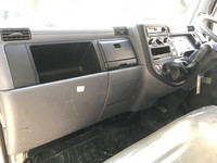 三菱ふそうキャンター平ボディ小型（2t・3t）[写真31]