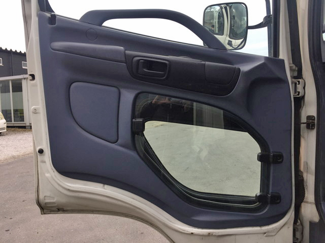 日野レンジャー深ダンプ（土砂禁ダンプ）増トン（6t・8t）[写真32]