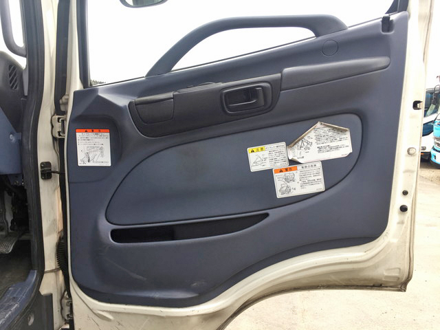 日野レンジャー深ダンプ（土砂禁ダンプ）増トン（6t・8t）[写真33]