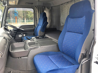 いすゞギガ冷蔵冷凍ウイング大型（10t）[写真30]