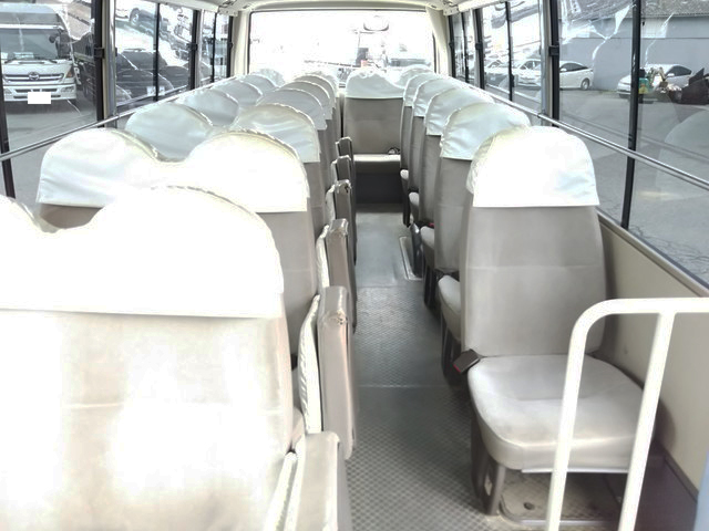 三菱ふそうローザマイクロバス[写真16]