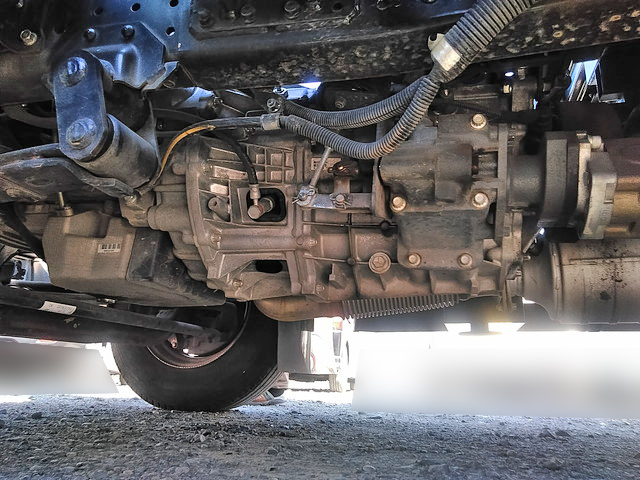 三菱ふそうキャンタークレーン4段小型（2t・3t）[写真26]