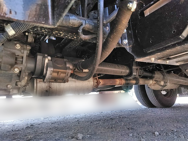 三菱ふそうキャンタークレーン4段小型（2t・3t）[写真27]