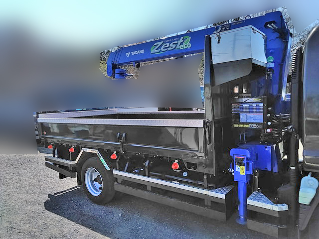 三菱ふそうキャンタークレーン4段小型（2t・3t）[写真04]