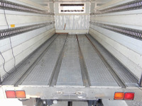 UDトラックスコンドル冷凍車（冷蔵車）増トン（6t・8t）[写真10]