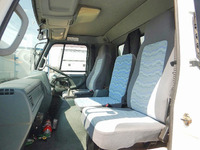 UDトラックスコンドル冷凍車（冷蔵車）増トン（6t・8t）[写真17]