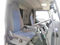 三菱ふそうファイターアルミウイング中型（4t）[写真33]