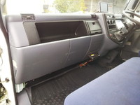 三菱ふそうキャンターアルミウイング小型（2t・3t）[写真34]