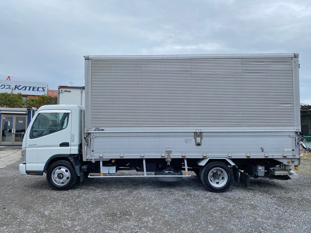 三菱ふそうキャンターアルミウイング小型（2t・3t）[写真05]