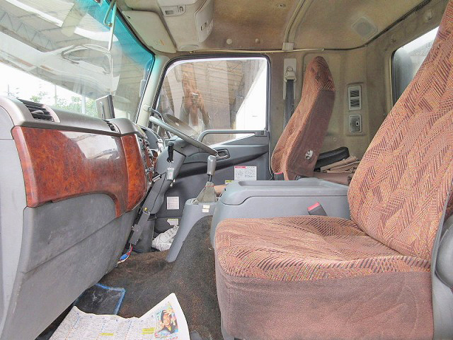 三菱ふそうファイター深ダンプ（土砂禁ダンプ）増トン（6t・8t）[写真19]