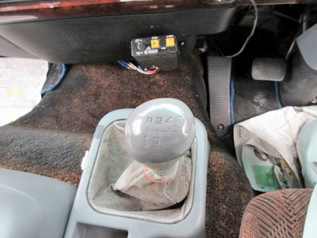 三菱ふそうファイター深ダンプ（土砂禁ダンプ）増トン（6t・8t）[写真23]