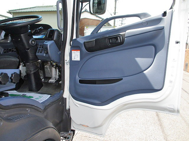 日野レンジャーアルミウイング増トン（6t・8t）[写真26]