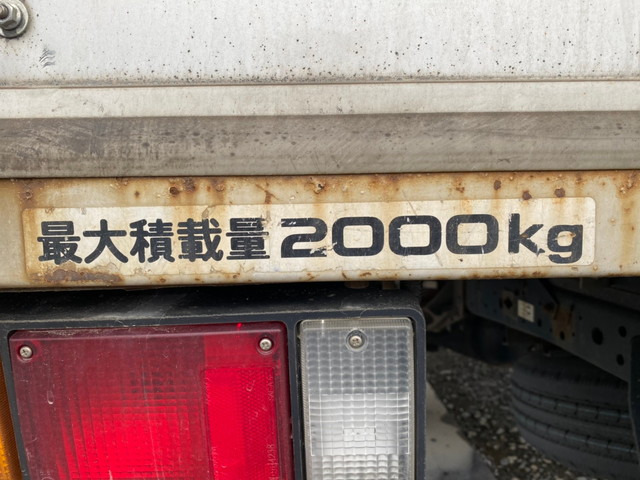 いすゞエルフアルミバン小型（2t・3t）[写真14]