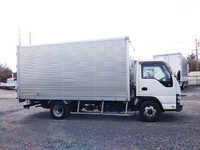 いすゞエルフアルミバン小型（2t・3t）[写真06]