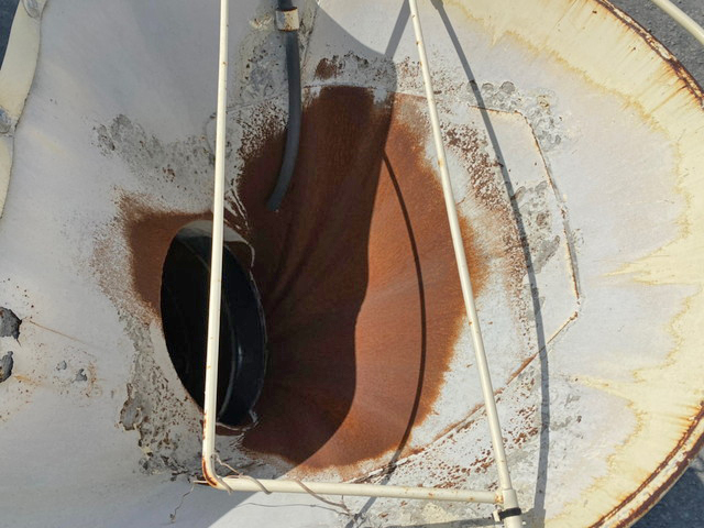 三菱ふそうファイターミキサー車（コンクリートミキサー）中型（4t）[写真12]