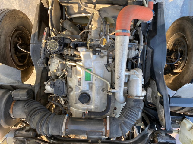 三菱ふそうファイターミキサー車（コンクリートミキサー）中型（4t）[写真25]