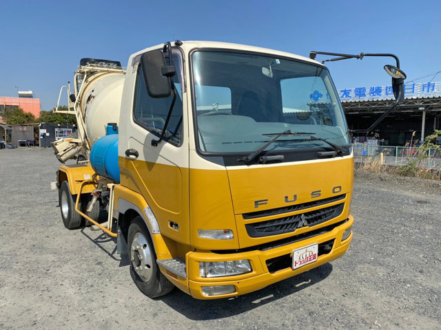 三菱ふそうファイターミキサー車（コンクリートミキサー）中型（4t）[写真03]