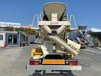 三菱ふそうファイターミキサー車（コンクリートミキサー）中型（4t）[写真09]