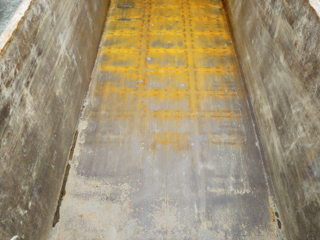 いすゞギガ深ダンプ（土砂禁ダンプ）大型（10t）[写真13]