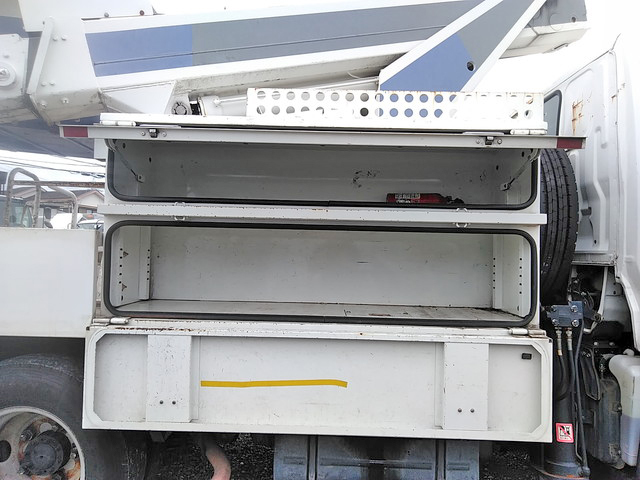 トヨタダイナ高所作業車小型（2t・3t）[写真17]