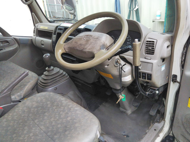 トヨタダイナ高所作業車小型（2t・3t）[写真33]