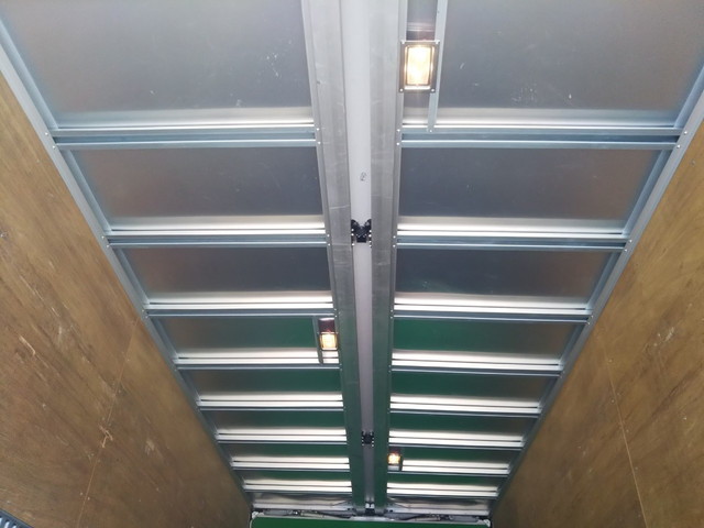 日野レンジャーアルミウイング中型（4t）[写真12]