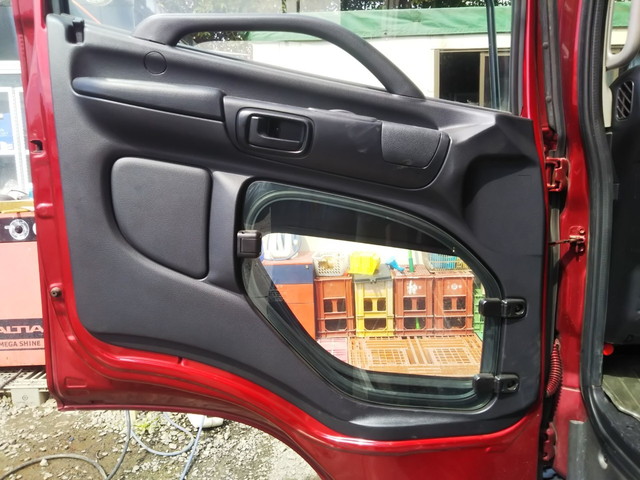 日野レンジャーアルミウイング中型（4t）[写真26]