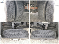 三菱ふそうキャンター平ボディ小型（2t・3t）[写真19]