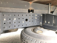 三菱ふそうキャンター平ボディ小型（2t・3t）[写真22]