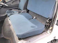 三菱ふそうキャンター平ボディ小型（2t・3t）[写真29]