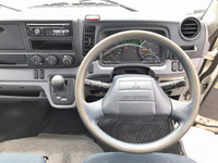 三菱ふそうキャンター平ボディ小型（2t・3t）[写真31]